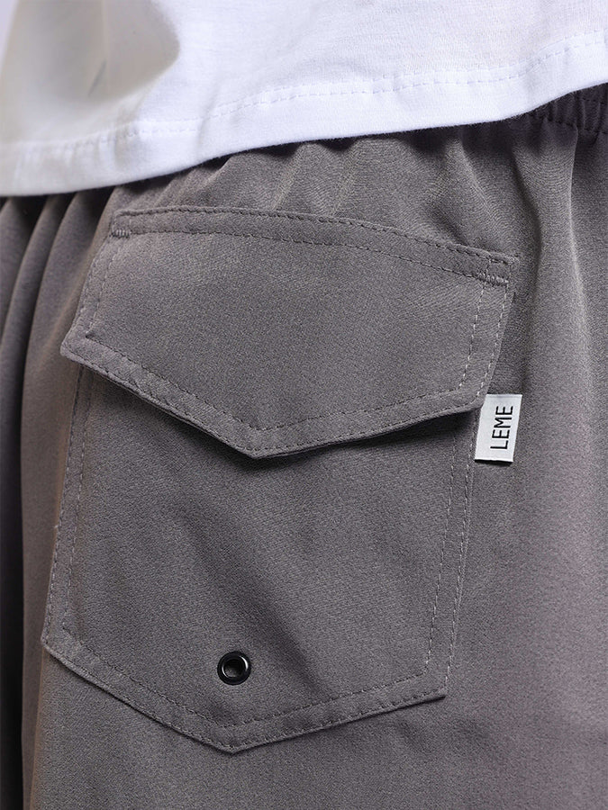 Shorts Essentials Cinza