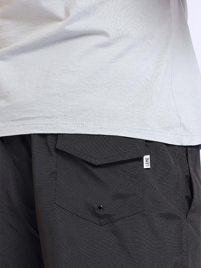 Shorts Essentials Preto