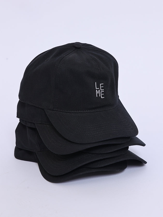 Boné Essential Preto