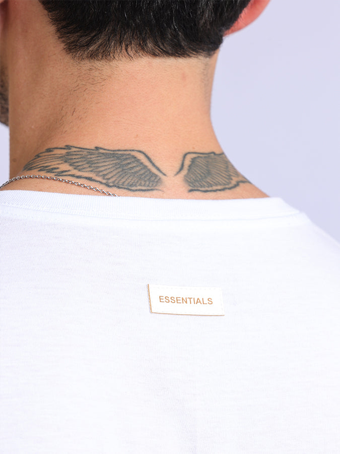 Camiseta Essentials Branca