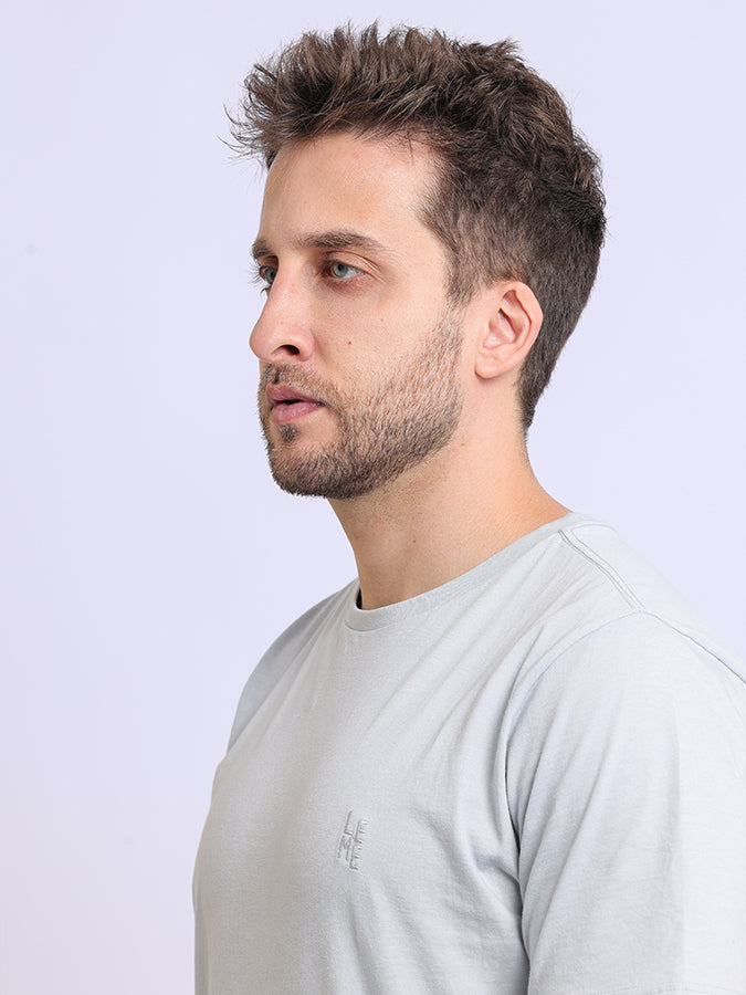 Camiseta Essentials Cinza