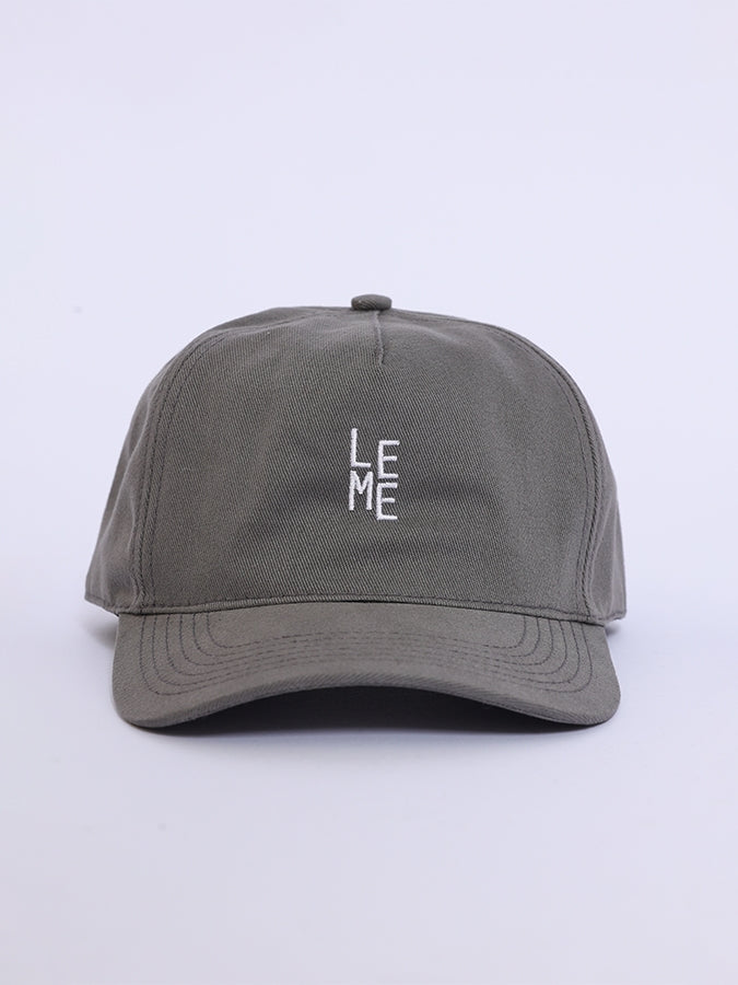 Boné Essential Cinza