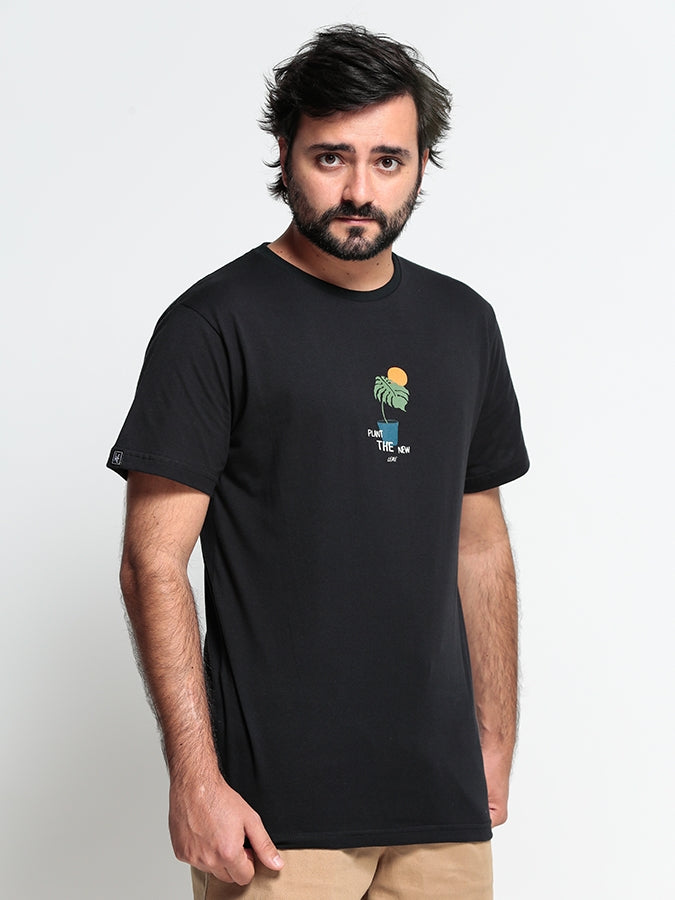 Camiseta Plant the New