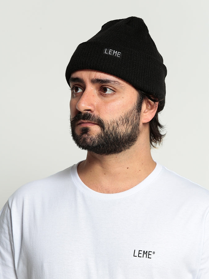 Gorro Essential Black