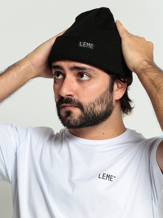 Gorro Essential Black