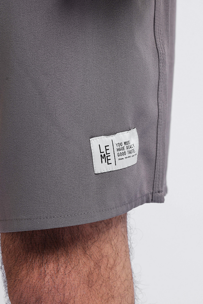 Shorts Essentials Cinza