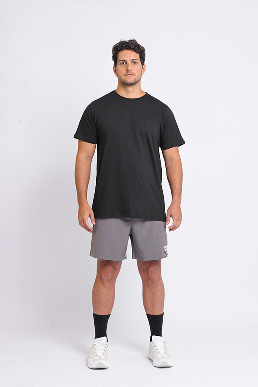 Camiseta Essentials Preta