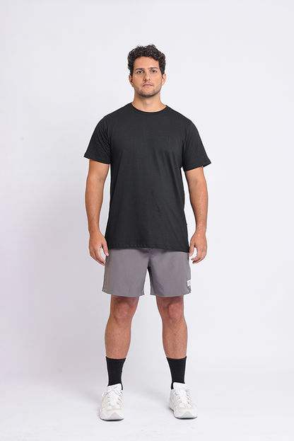 Camiseta Essentials Preta